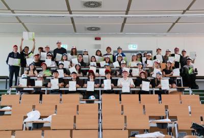 Předávání Cambridge certifikátů